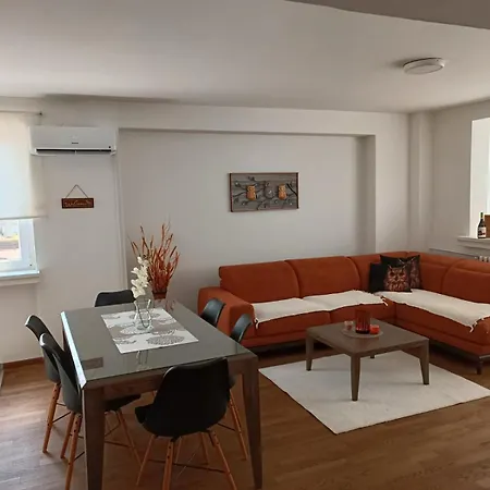 Apartman Slatina Tuzla Exterior photo